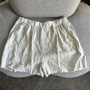 NWT Pure Linen shorts from Valentina Naldi Made in Italy SZ 1X Comfy Stylish